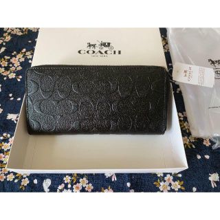 コーチ(COACH)のコーチ 新品 財布 シグネチャー 形押し ブラック COACH F74918 (長財布)