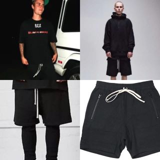 フィアオブゴッド(FEAR OF GOD)の【Mサイズ】Essentials Drawstring Shorts Black(ショートパンツ)