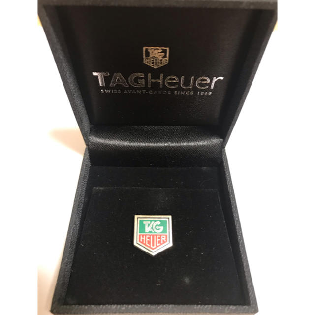 TAG Heuer(タグホイヤー)のTAG Heuer ピンバッジ メンズのアクセサリー(その他)の商品写真