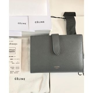 セリーヌ(celine)の極美品♡セリーヌ ミディアムストラップ 財布 (財布)