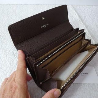 【新品/本物】コムサデモードサック かぶせタイプ長財布/チョコ