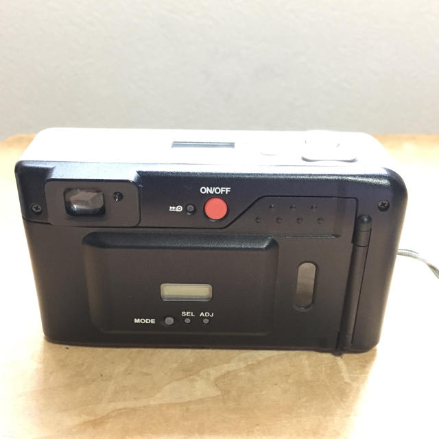 KONICA MINOLTA(コニカミノルタ)のコニカミノルタ ZOOM80  フイルムカメラ  動作品 スマホ/家電/カメラのカメラ(フィルムカメラ)の商品写真