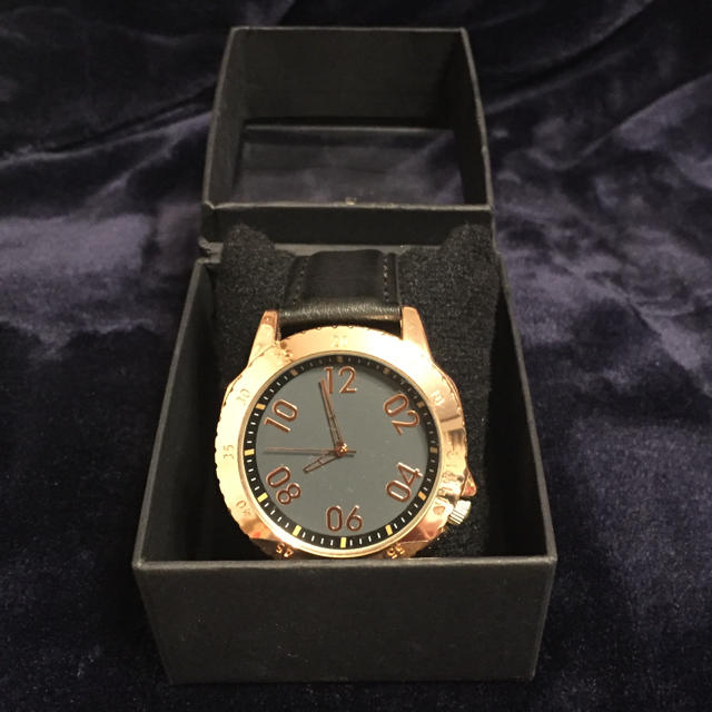 FOREVER 21(フォーエバートゥエンティーワン)のFOREVER21 MEN アナログ腕時計 メンズの時計(腕時計(アナログ))の商品写真