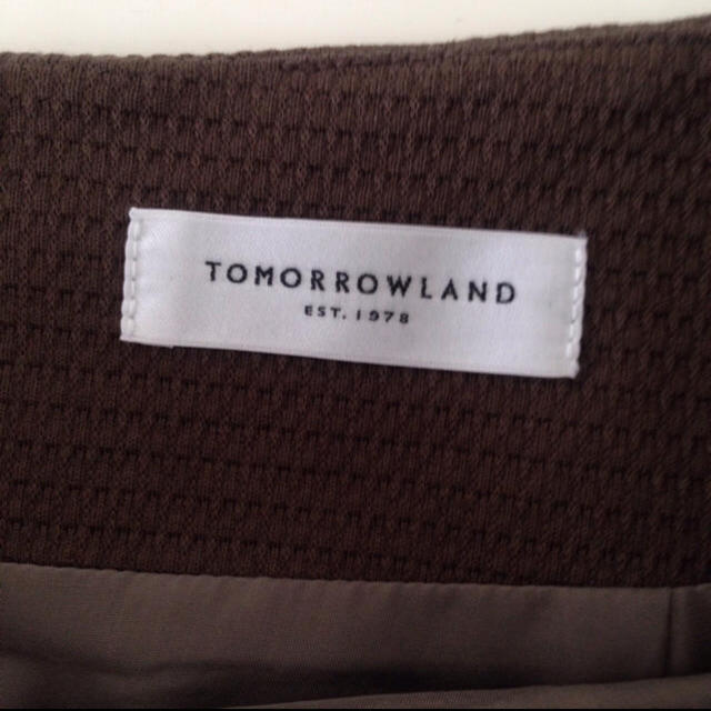 TOMORROWLAND(トゥモローランド)のTOMORROW LAND タイト スカート レディースのスカート(ひざ丈スカート)の商品写真
