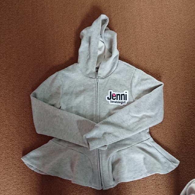 JENNI(ジェニィ)のジェニーパーカー キッズ/ベビー/マタニティのキッズ服女の子用(90cm~)(ジャケット/上着)の商品写真