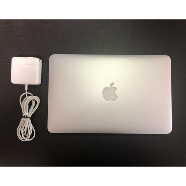 Apple - MacBook Air 11インチ