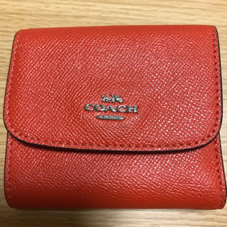 コーチ(COACH)のコーチ三つ折り財布ー可愛いオレンジ美品❣️(財布)