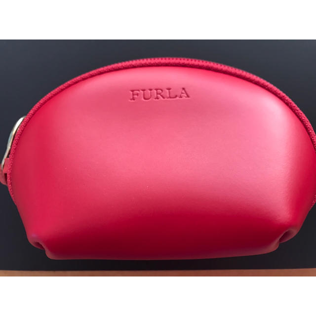 Furla(フルラ)の5kids.y様専用 新品 フルラ革ポーチ レディースのファッション小物(ポーチ)の商品写真