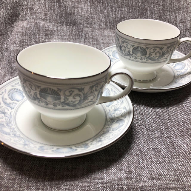 ご専用です☆WEDGWOOD ウェッジウッド　カップ&ソーサー 2客