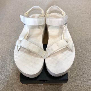 テバ(Teva)のteva 厚底 オールホワイト 24.0(サンダル)