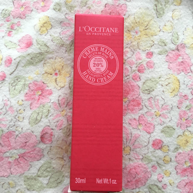 L'OCCITANE(ロクシタン)のロクシタン ハンドクリーム コスメ/美容のボディケア(ハンドクリーム)の商品写真