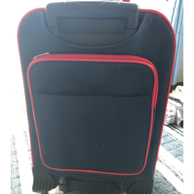 送料無料  スーツケース ミッキーミニー レディースのバッグ(スーツケース/キャリーバッグ)の商品写真
