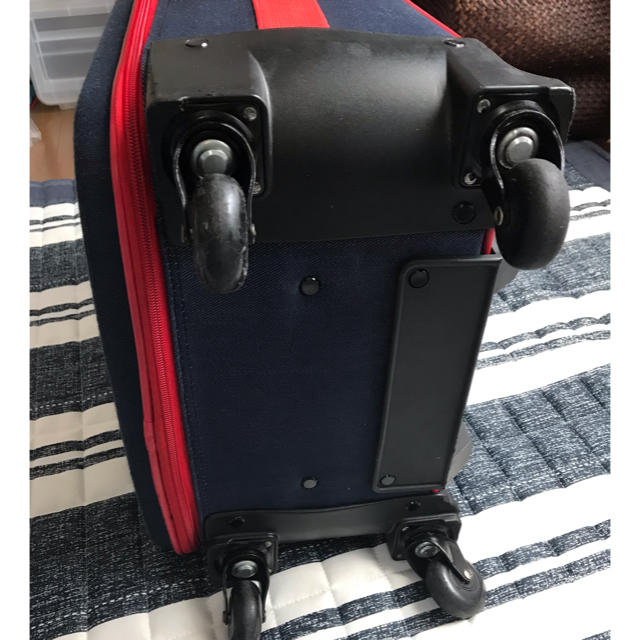送料無料  スーツケース ミッキーミニー レディースのバッグ(スーツケース/キャリーバッグ)の商品写真
