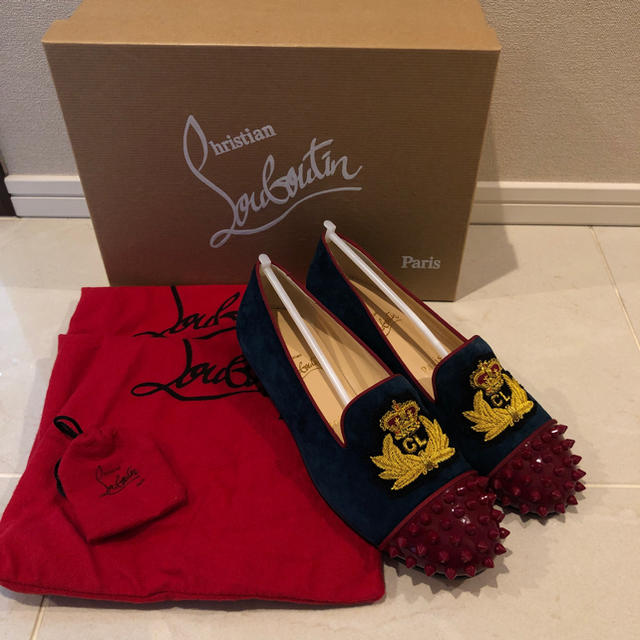 Christian Louboutin(クリスチャンルブタン)の新品 クリスチャン ルブタン フラット シューズ 36 レディースの靴/シューズ(バレエシューズ)の商品写真