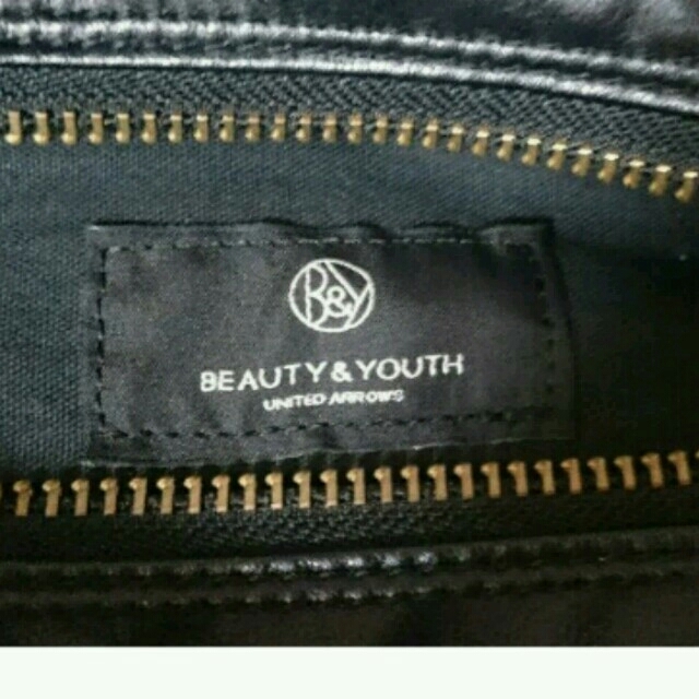 BEAUTY&YOUTH UNITED ARROWS(ビューティアンドユースユナイテッドアローズ)のpoconosuke様6/15お取り置き レディースのバッグ(メッセンジャーバッグ)の商品写真