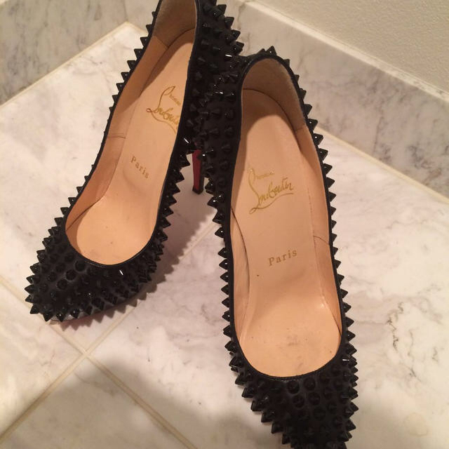 最も完璧な Louboutin Christian - 37 ルブタン kotsu2 ハイヒール