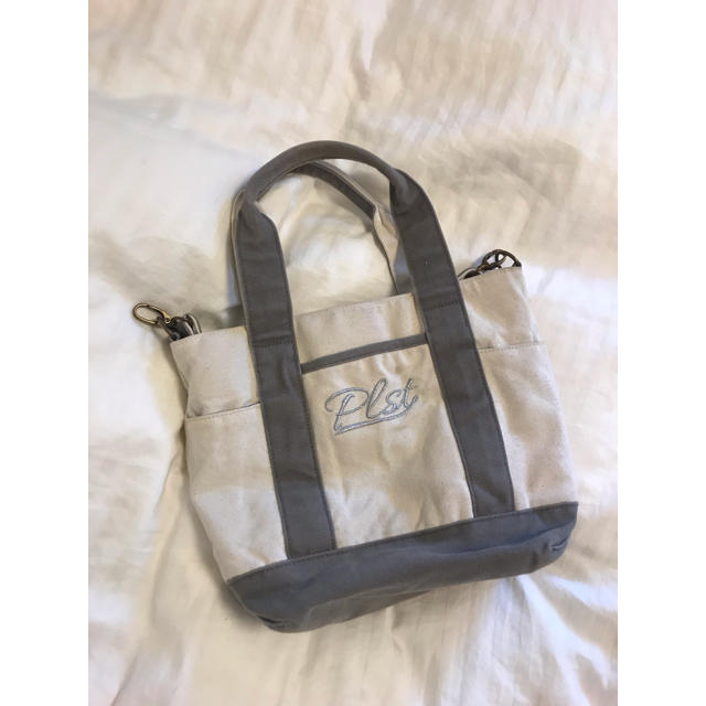PLST(プラステ)のPLST キャンバスショルダーバッグ レディースのバッグ(ショルダーバッグ)の商品写真