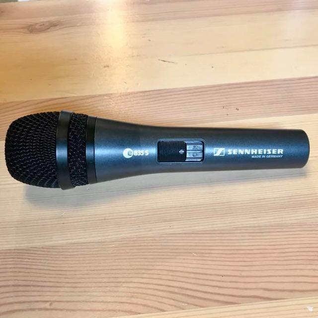 SENNHEISER(ゼンハイザー)の送料込 ゼンハイザー ダイナミックマイクロホン スイッチ付 e835-S 楽器のレコーディング/PA機器(マイク)の商品写真