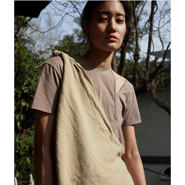 BEAUTY&YOUTH UNITED ARROWS(ビューティアンドユースユナイテッドアローズ)のリトルスージー＊Tブラック レディースのトップス(Tシャツ(半袖/袖なし))の商品写真