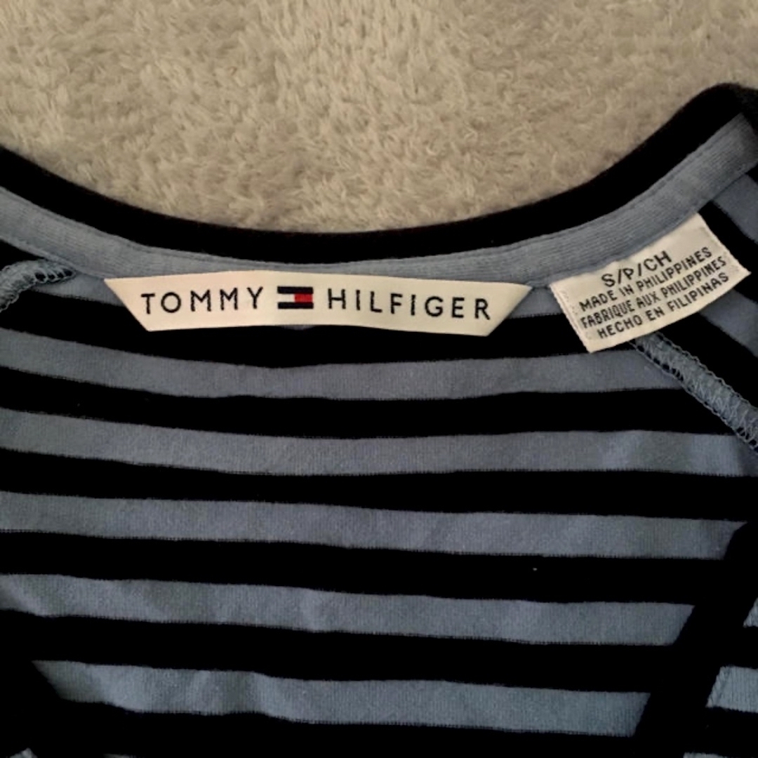 TOMMY HILFIGER(トミーヒルフィガー)のトミーヒルフィガー レディースS カットソー   レディースのトップス(シャツ/ブラウス(長袖/七分))の商品写真