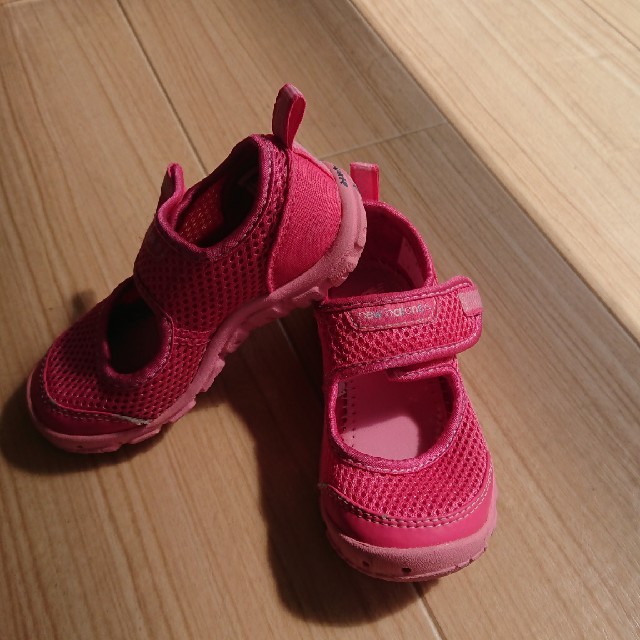New Balance(ニューバランス)のNB☆アクアシューズ 15㎝ キッズ/ベビー/マタニティのキッズ靴/シューズ(15cm~)(サンダル)の商品写真