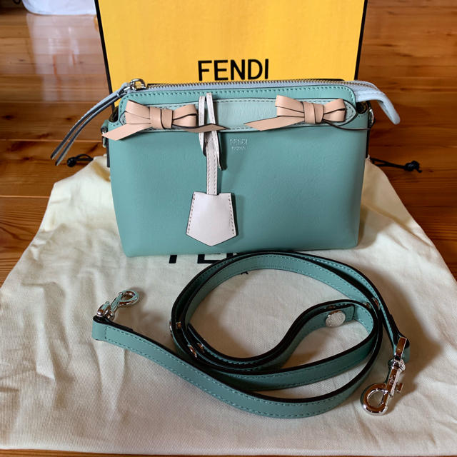 ブランド品専門の フェンディ - FENDI バイザウェイ ミニ ショルダー ...