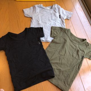 フタフタ(futafuta)の80 futafuta グレー・黒・カーキTシャツ(Ｔシャツ)