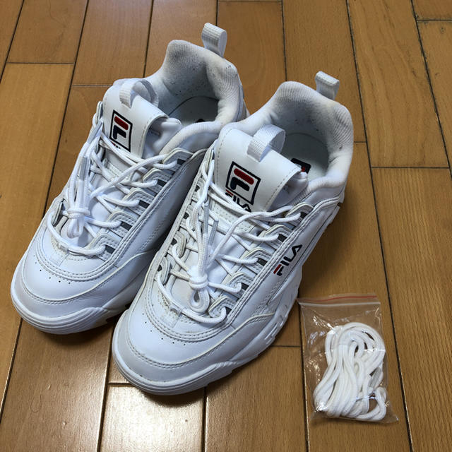 Fila disruptor 2 ダッドシューズ 白 24.5cm