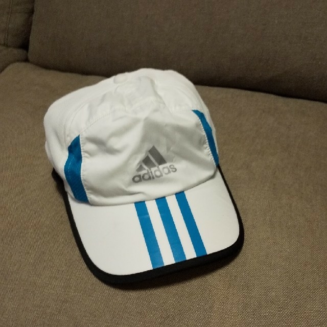 adidas(アディダス)のadidas キャップ レディースの帽子(キャップ)の商品写真