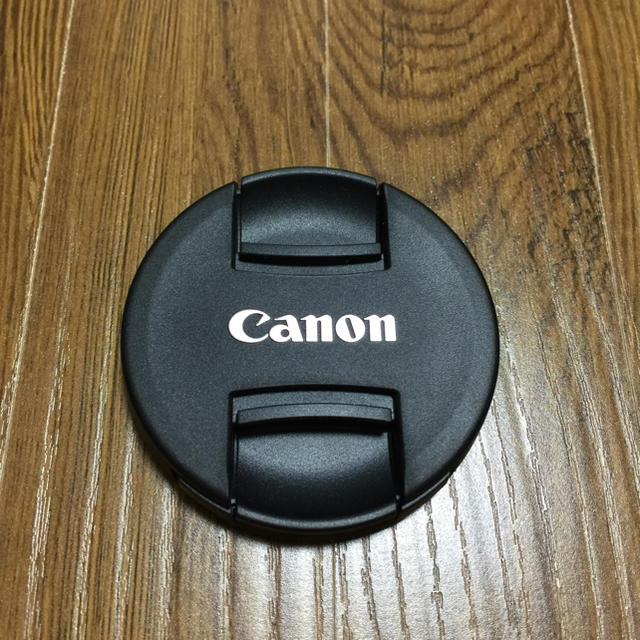 Canon(キヤノン)のキヤノン レンズキャップ 58mm スマホ/家電/カメラのカメラ(フィルター)の商品写真