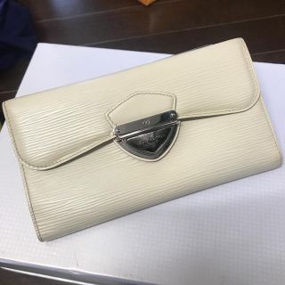 ルイヴィトン(LOUIS VUITTON)のルイヴィトン 長財布 エピノワール(財布)