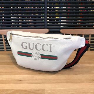 グッチ(Gucci)のたつ様の グッチ ベルトバッグ ボディバッグ ウエストポーチ メンズ ホワイト(ボディーバッグ)