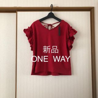 ワンウェイ(one*way)の新品❤️ONE  WAY フリルトップス(カットソー(半袖/袖なし))