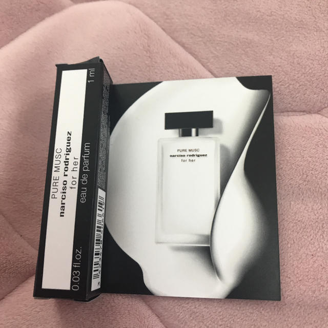 narciso rodriguez(ナルシソロドリゲス)のナルシソ ロドリゲス フォーハー ピュア ムスク オードパルファムサンプル新品 コスメ/美容の香水(香水(女性用))の商品写真