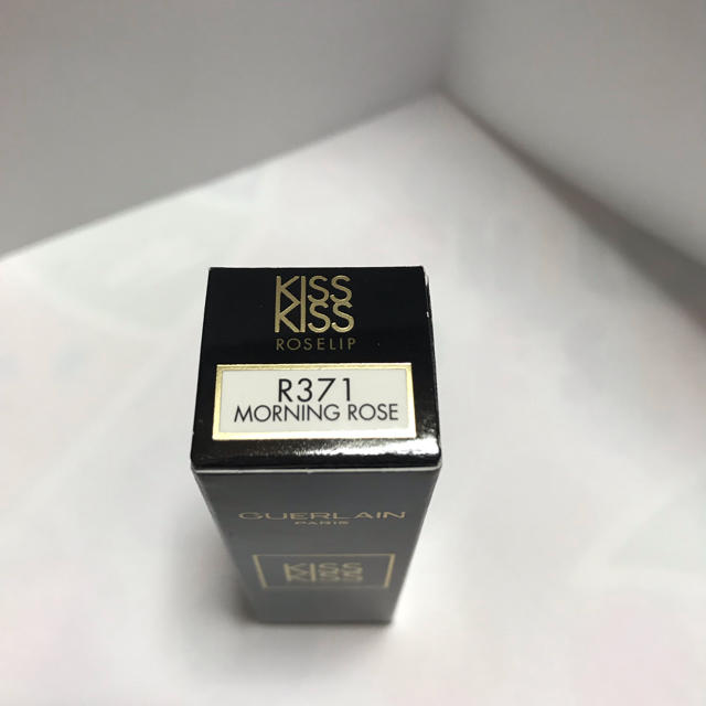 GUERLAIN(ゲラン)のゲラン キスキスローズリップ R371 モーニングローズ コスメ/美容のスキンケア/基礎化粧品(リップケア/リップクリーム)の商品写真