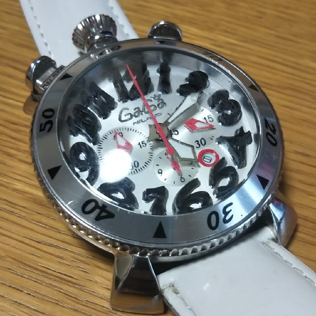 GaGa MILANO(ガガミラノ)のGaGaベルト社外品 使用感あり格安 メンズの時計(腕時計(アナログ))の商品写真
