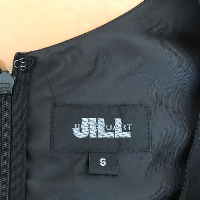 JILL by JILLSTUART(ジルバイジルスチュアート)の美品 JILL by JILLSTUART オケージョン ドレス ワンピース レディースのフォーマル/ドレス(ミディアムドレス)の商品写真