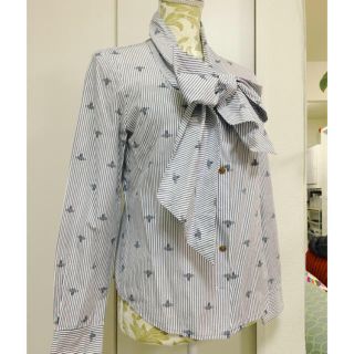 ヴィヴィアン(Vivienne Westwood) リボンシャツ シャツ/ブラウス