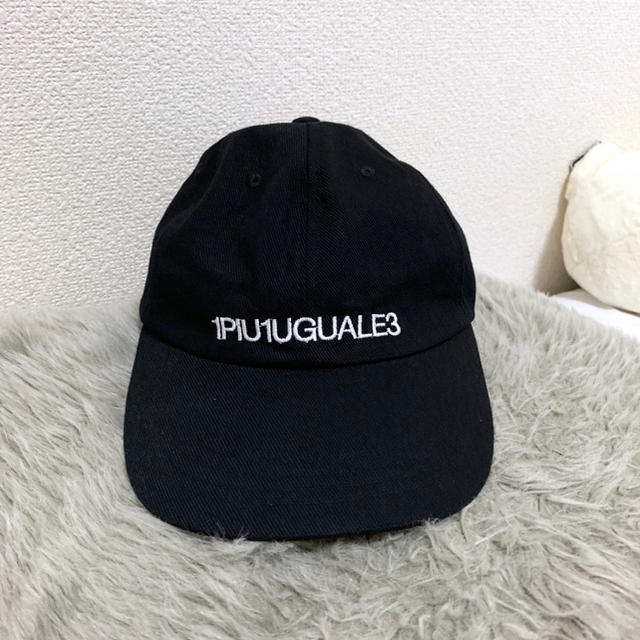 1piu1uguale3(ウノピゥウノウグァーレトレ)の【新品未使用】ウノピュウ ゴルフ 黒キャップ☆ メンズの帽子(キャップ)の商品写真