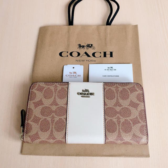 COACH(コーチ)の【新品】COACH 長財布 ホワイト ベージュ レディースのファッション小物(財布)の商品写真