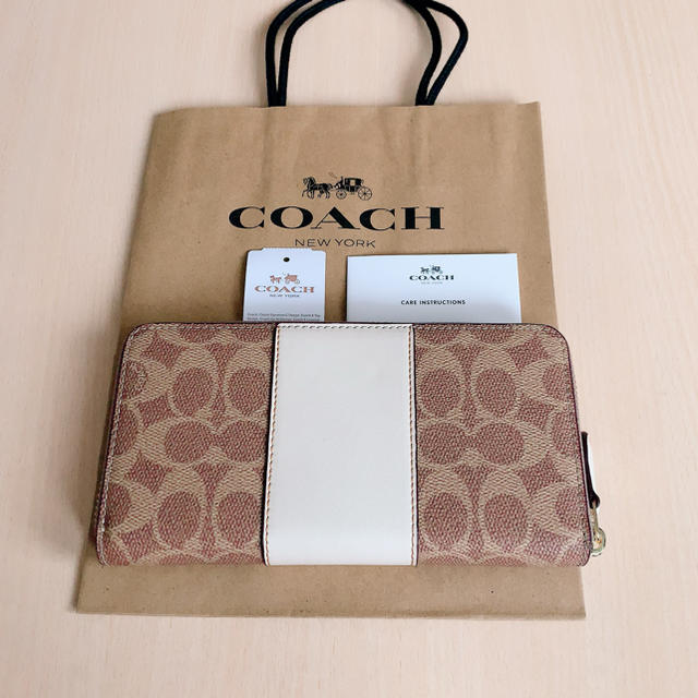 COACH(コーチ)の【新品】COACH 長財布 ホワイト ベージュ レディースのファッション小物(財布)の商品写真