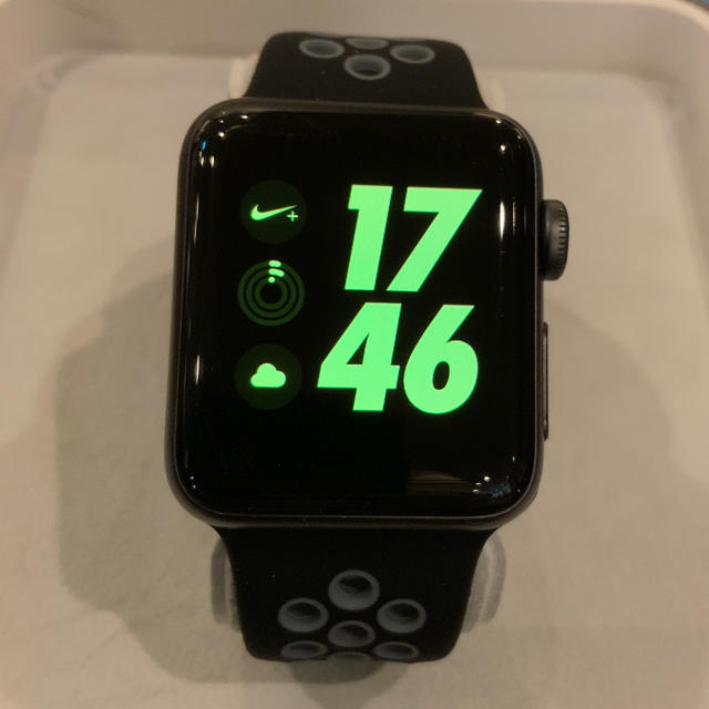 最前線の Apple NIKE＋ 38mm セルラー series3 Watch (純正品)Apple - Watch 腕時計(デジタル)