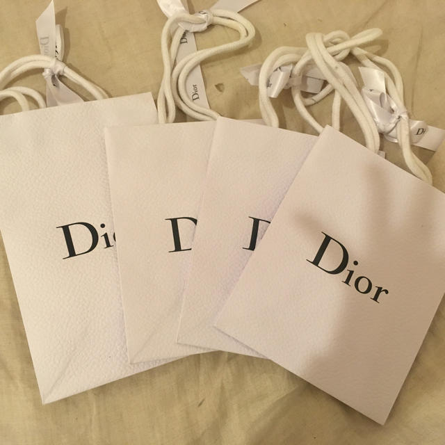 Dior(ディオール)のブランド 紙袋 ディオール レディースのバッグ(ショップ袋)の商品写真