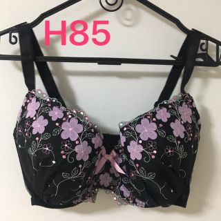 ニッセン(ニッセン)の新品☆H85 ブラジャー ブラック 花柄 #59(ブラ)