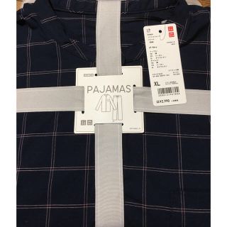 ユニクロ(UNIQLO)のユニクロ ソフトストレッチ パジャマ チェック XLサイズ／ネイビー 新品！(パジャマ)