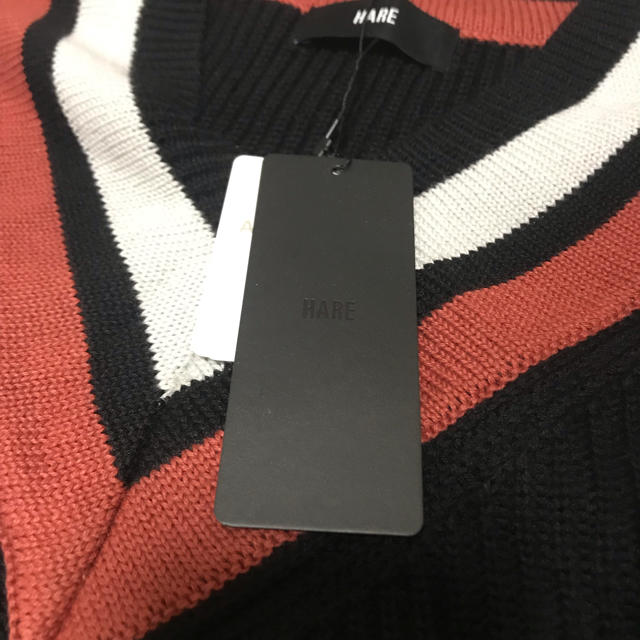 HARE(ハレ)のHARE BIG Sラインニットベスト メンズのトップス(ベスト)の商品写真