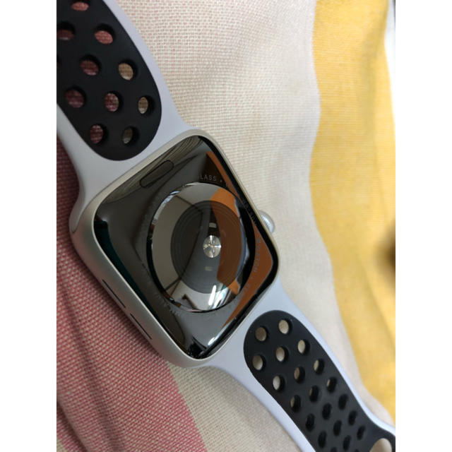 Apple Watch(アップルウォッチ)の【極美品】Apple Watch NIKE Series4 44mm GPS メンズの時計(腕時計(デジタル))の商品写真