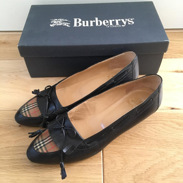 BURBERRY(バーバリー)のバーバリー  パンプス  24センチ レディースの靴/シューズ(ハイヒール/パンプス)の商品写真