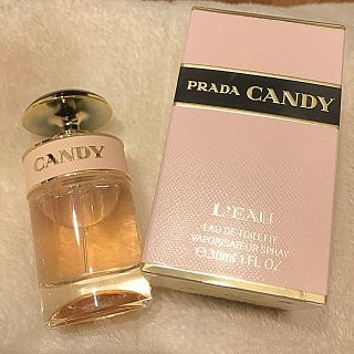 プラダ(PRADA)のプラダ キャンディ 香水 30ml(香水(女性用))