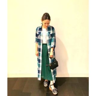 バーバリーブルーレーベル(BURBERRY BLUE LABEL)の美品 ブルーレーベルクレストブリッジ シャツワンピ 本田翼(ロングワンピース/マキシワンピース)